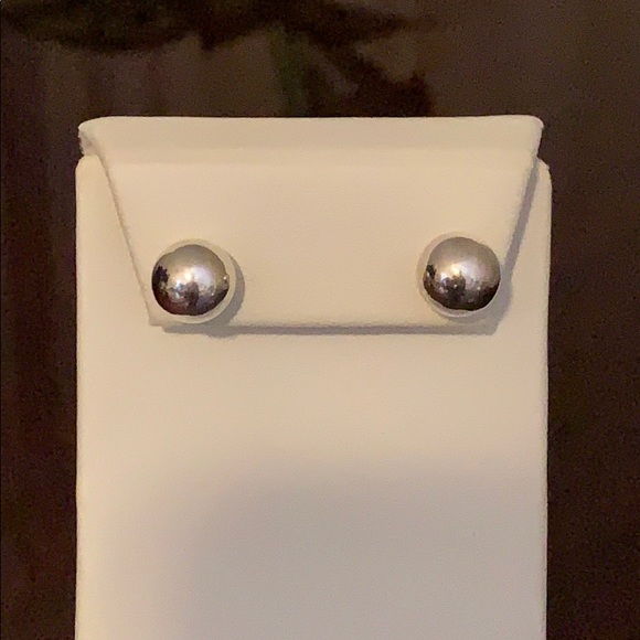 Jewelry - ⚪️ NWOT 10mm Sterling Ball Stud Earrings